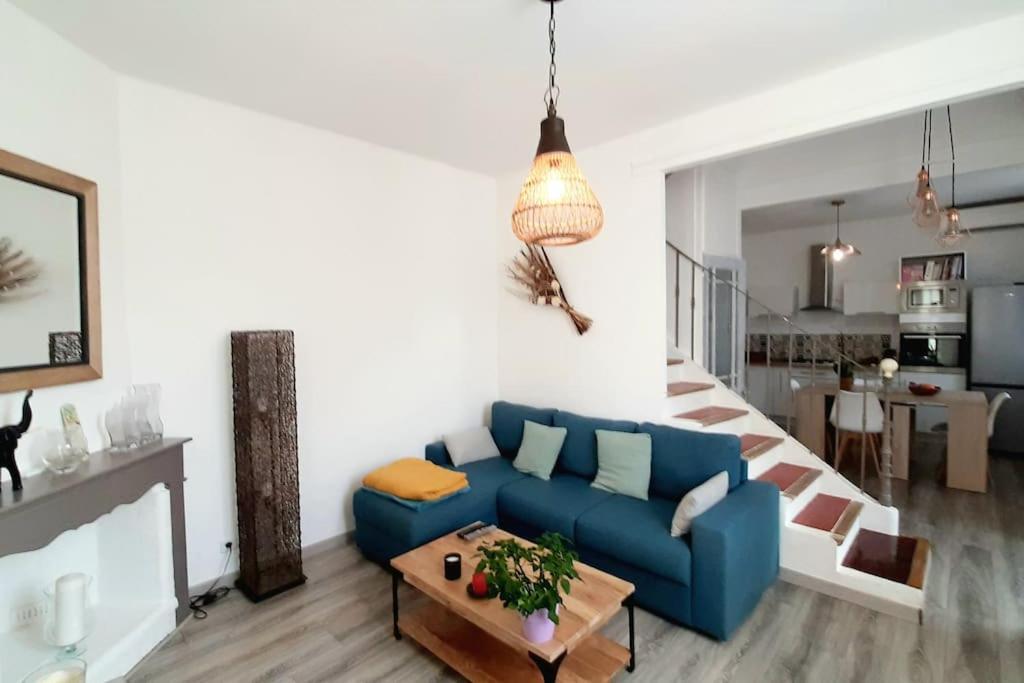 Maison Maloya 2 Chambres Avec Jardinカヴァイヨン エクステリア 写真